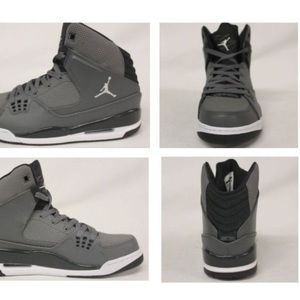 Air Jordan Flight SC-1 Cool Grey & White Youth Size 6 ‼️SALE‼️